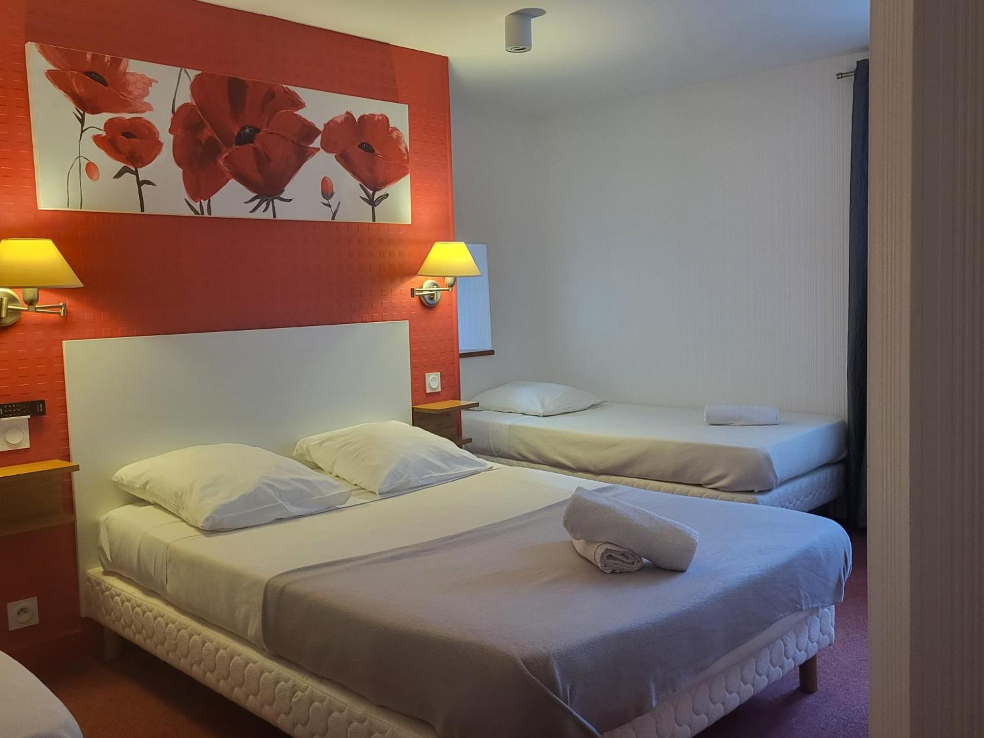 Hotel Ty Ru 贝隆河畔日克 外观 照片